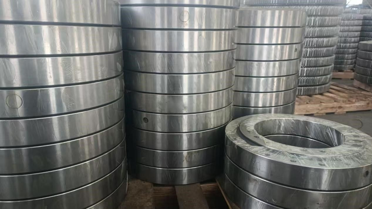 Gear, coupling