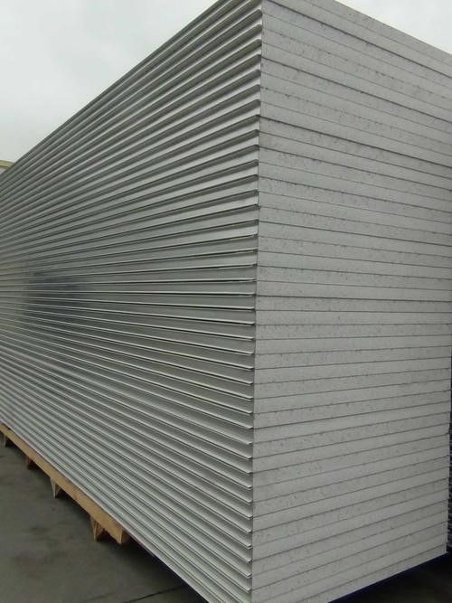 Composite sandwich wall panel